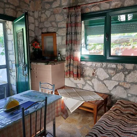 The Stone House-zacharatos Nikolaos Poulata