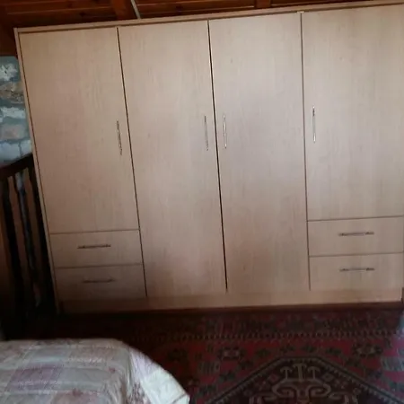 Holiday home The Stone House-zacharatos Nikolaos Poulata