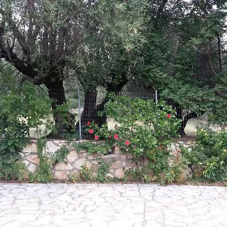 The Stone House-zacharatos Nikolaos *